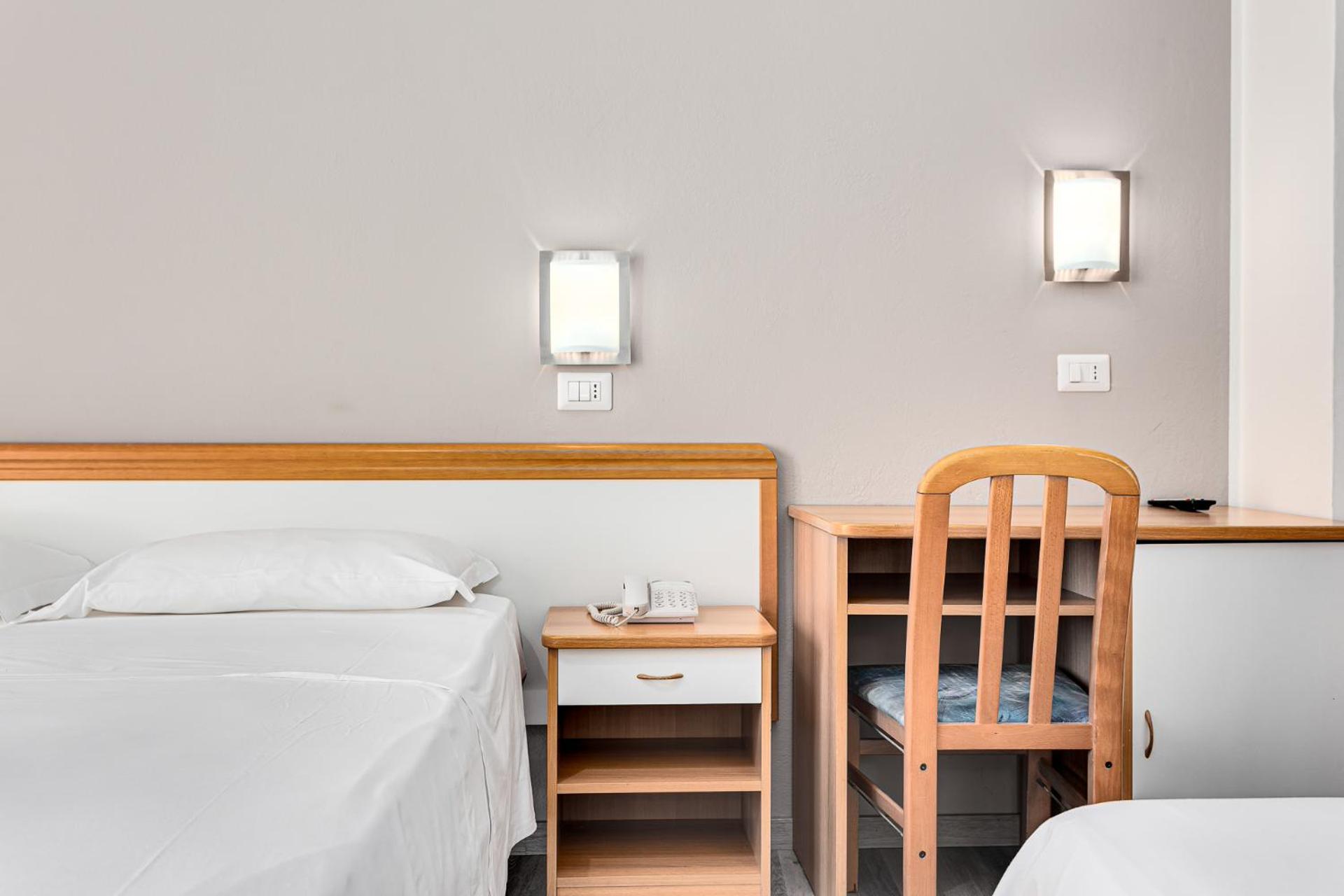 Hotel Schiller Cervia Exterior foto
